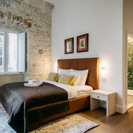 Apartament W & By Duhomes
